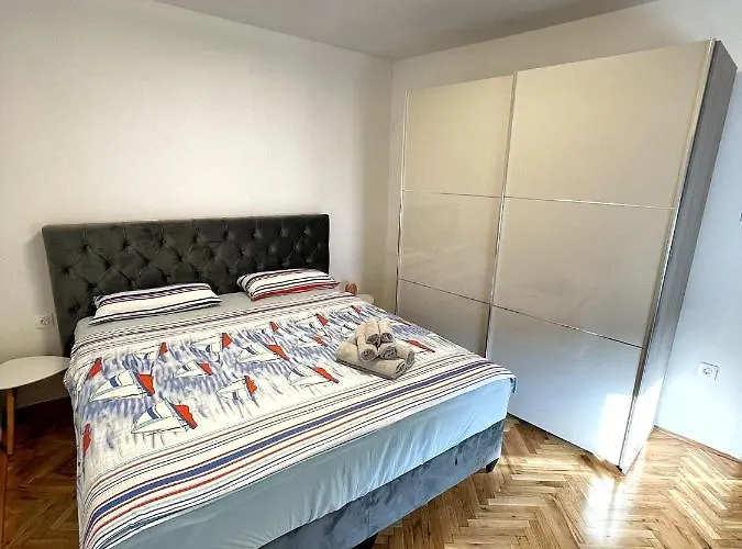 Ruzmarino - & Private Parking * Πούλα