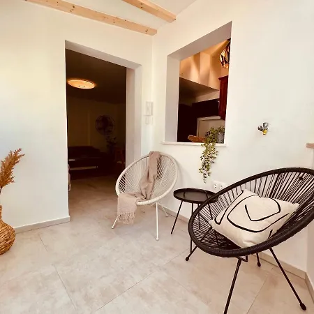 Ruzmarino - Central & Private Parking Daire *